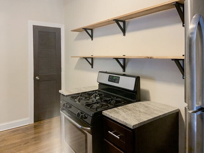 827 W Roscoe St unit 857-3S, Chicago, IL 60657 - photo 7