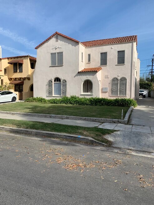 Three Unit Apartment Building