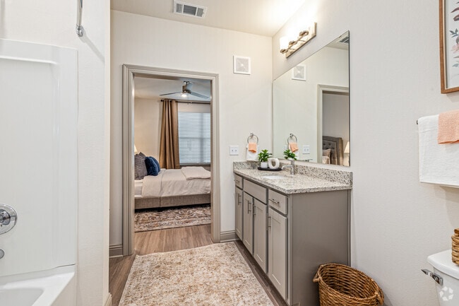 The Chenille: 1BR, 1BA- Bathroom