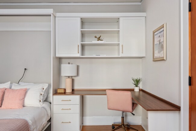 Embassy unit 408, Portland, OR 97209 - photo 3