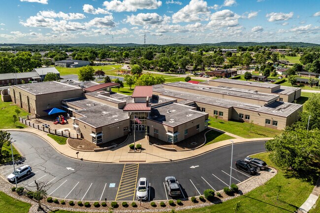 Parker-Bennett-Curry School