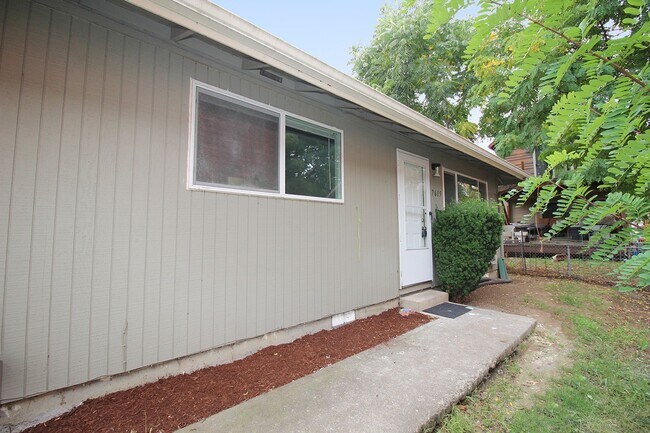 7615-7615 N Curtis Ave unit 7615, Portland, OR 97217 - photo 3