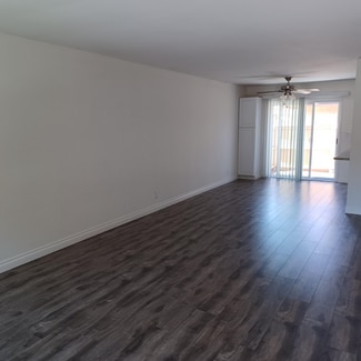 4901 Heil Ave Unit D-2, Huntington Beach, CA 92649