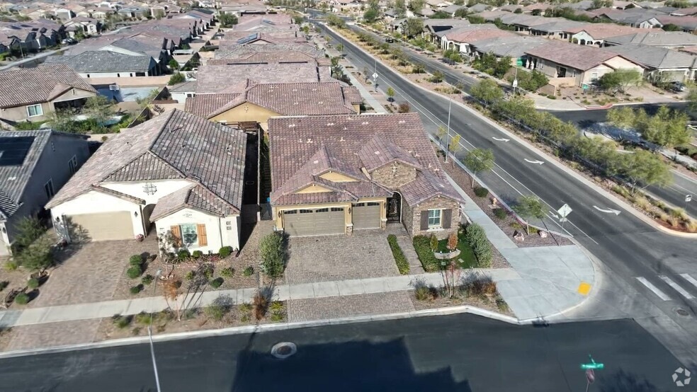 354 Homeward Way, Henderson, NV 89011 - photo 2