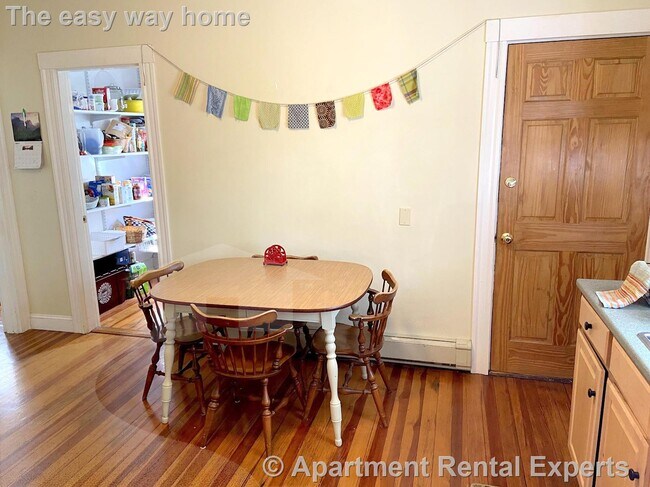 41 Bay State Ave unit 2, Somerville, MA 02144 - photo 4