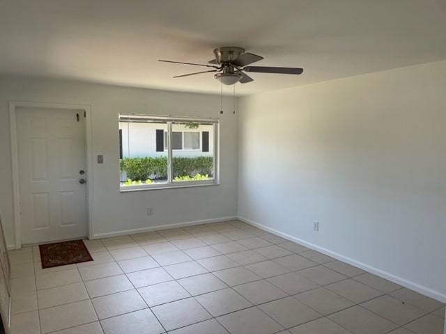 623 92nd Ave N unit 623, Naples, FL 34108 - photo 2