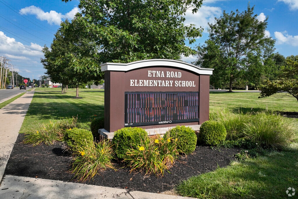 Etna Road Elementary in Whitehall welcomes its students for another year of learning.