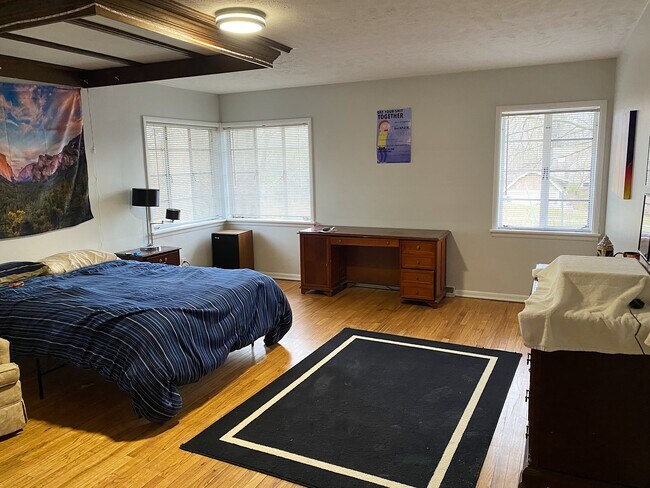 2000 E Atwater Ave, Bloomington, IN 47401 - photo 4