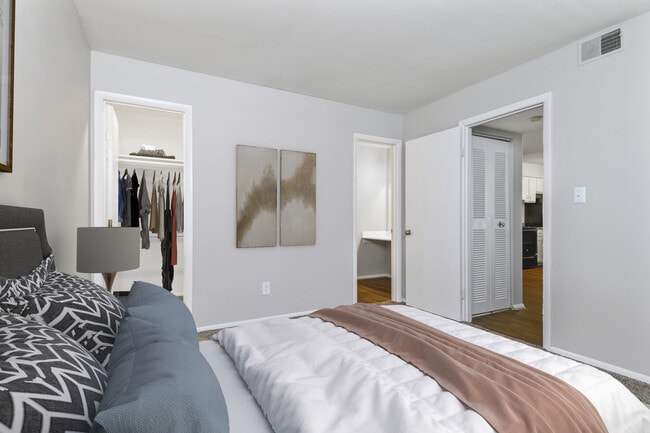 Vetra Southpoint, Fredericksburg, VA 22407 - photo 3