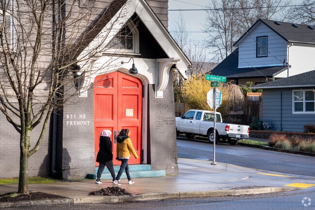 Enjoy a walk on one of Sabin's many quiet streets.