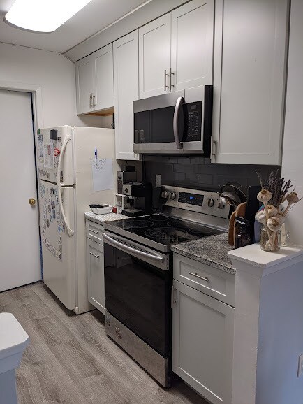 Copper Beech unit 2-21C, White Plains, NY 10601 - photo 4