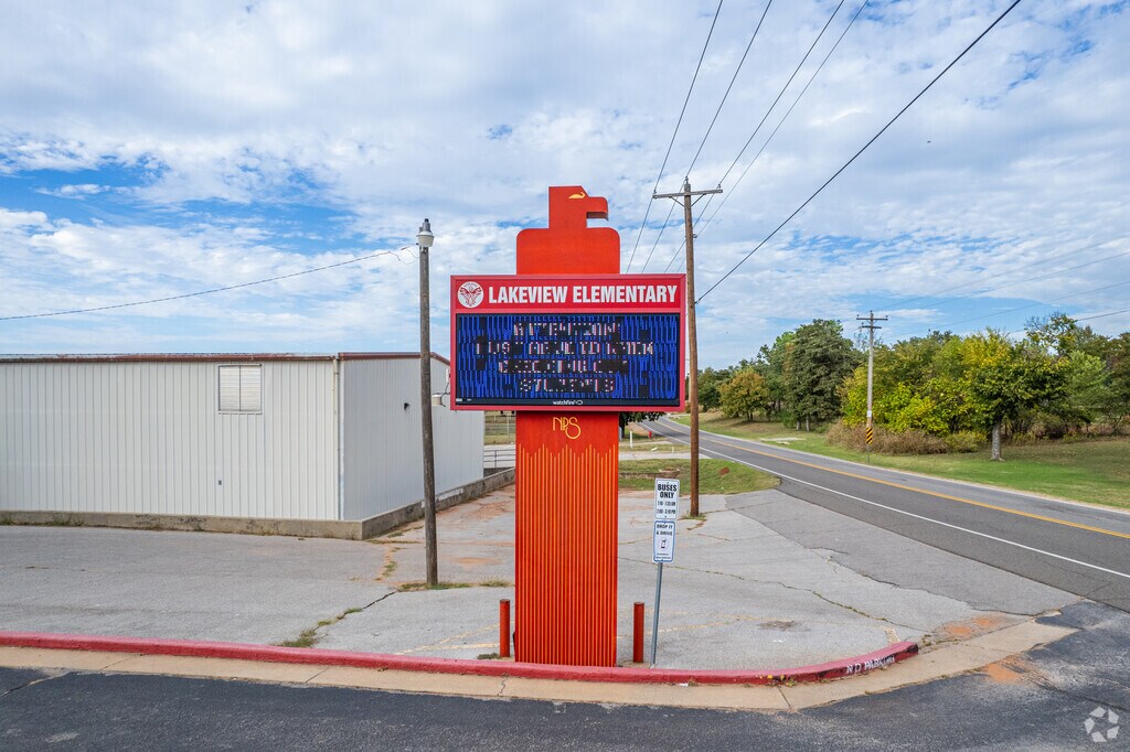 The school's welcoming monument sign at Lakeview Elementary School in Norman.