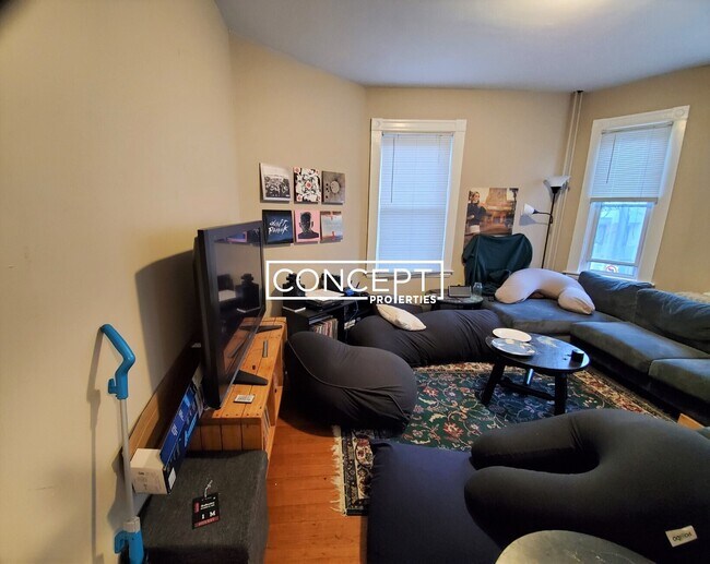 6 Sunset St unit 2, Roxbury Crossing, MA 02120 - photo 2