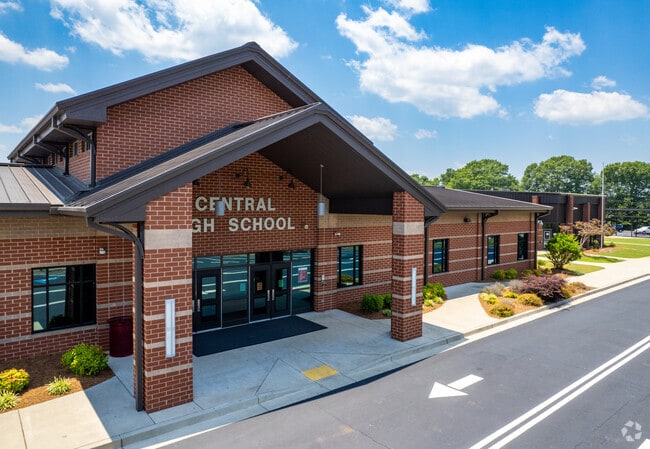 Central High School is located at 113 Central High Rd, Carrollton, GA 30116.