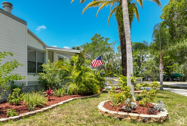 Mission City's Ellison Acres Takes Pride in Their Landscaping.