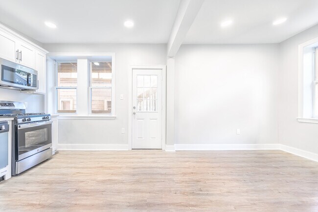 124 Berkshire St unit 6, Cambridge, MA 02141 - photo 6