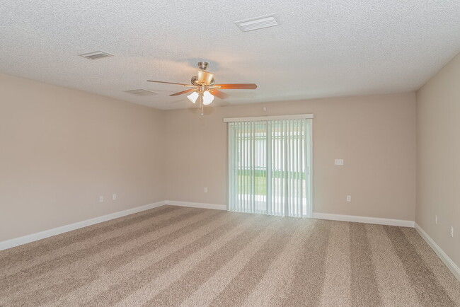 1919 Raising Hill Dr, Jacksonville, FL 32210 - photo 2