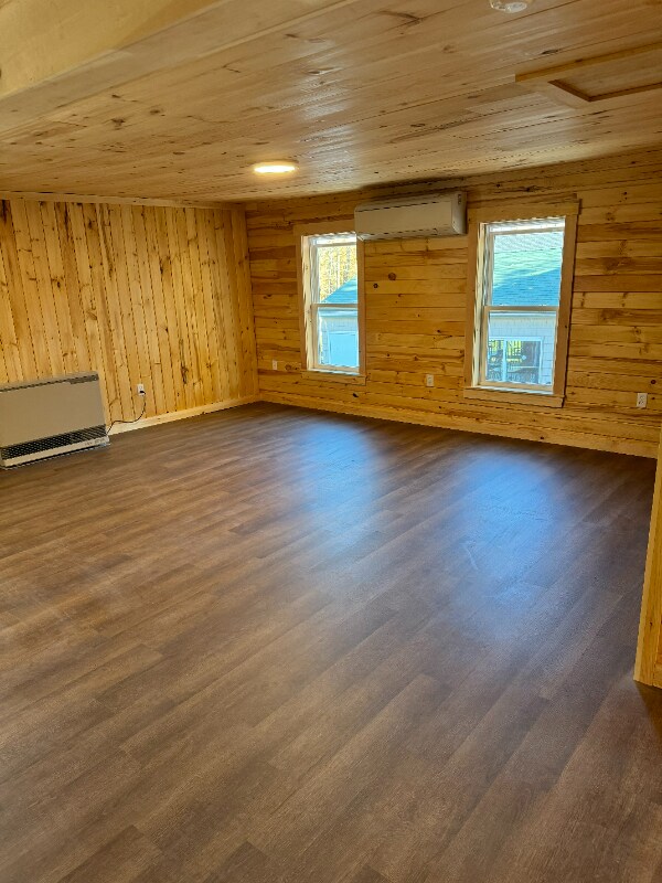 657 Maine Ave unit 2, Farmingdale, ME 04344 - photo 6