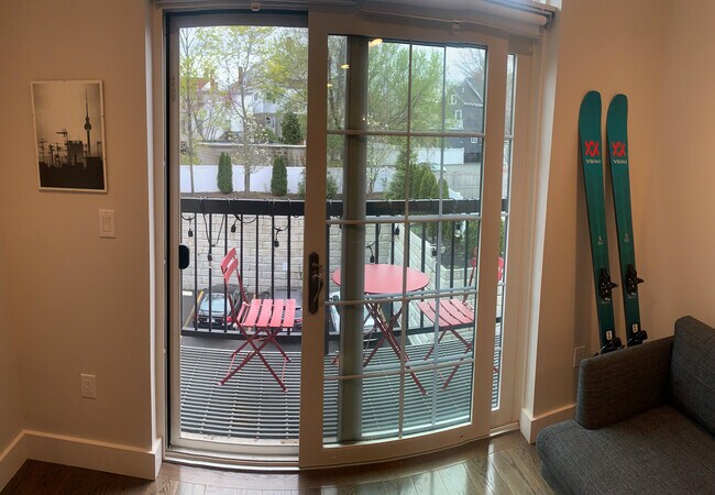 436 Mcgrath Hwy unit 316, Somerville, MA 02143 - photo 4