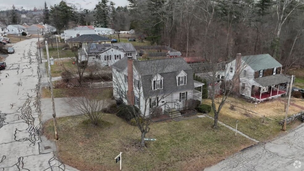 38 Meadowbrook Rd, Southbridge, MA 01550 - photo 2