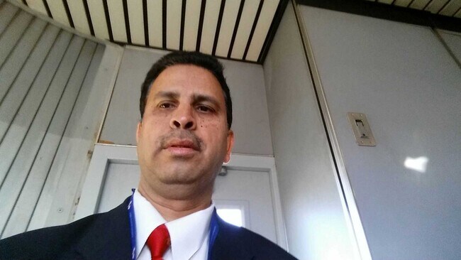 Agent Photo