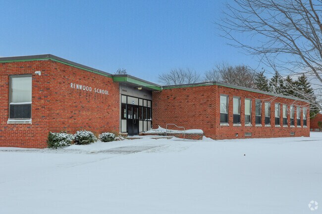 Renwood Elementary School, Parma
