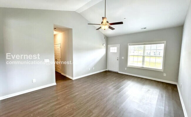 1025 Echo Rdg Rd, Columbia, TN 38401 - photo 6