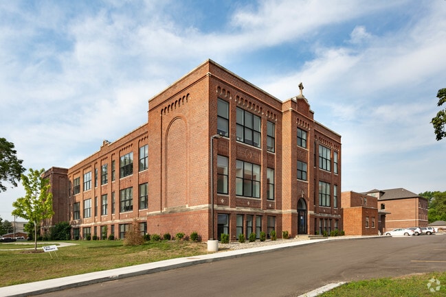The James - Luxury Senior Residences