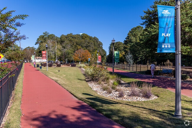 Union City's Mayor's Park's walking trail also features complimentary wireless access.