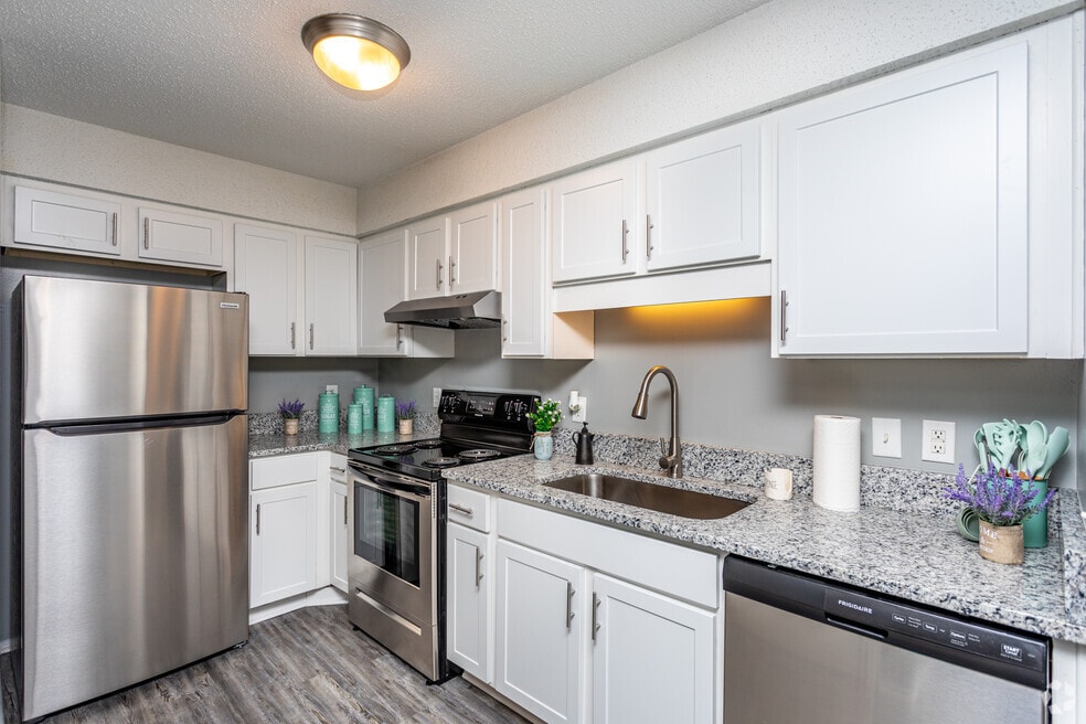 The Avery at Auburn, Auburn, AL 36830 - photo 1