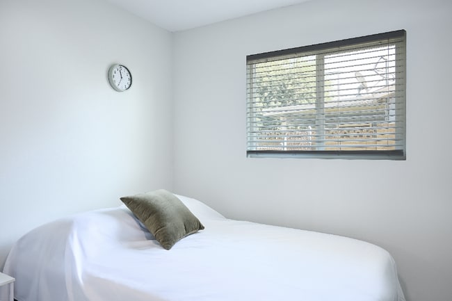 7111 E Pine Pkwy, Fort Myers, FL 33966 - photo 3