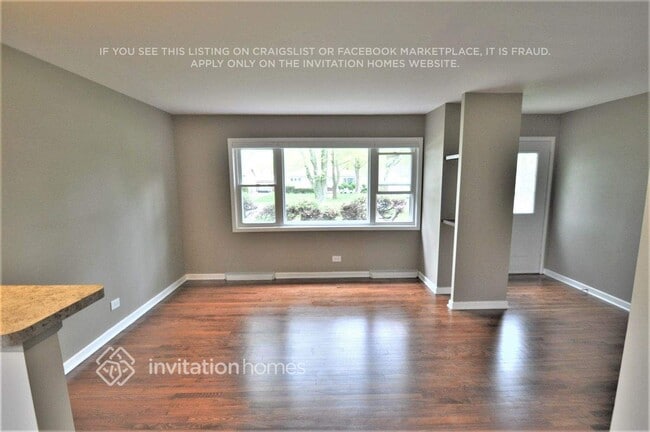 368 N Biermann Ave, Villa Park, IL 60181 - photo 2