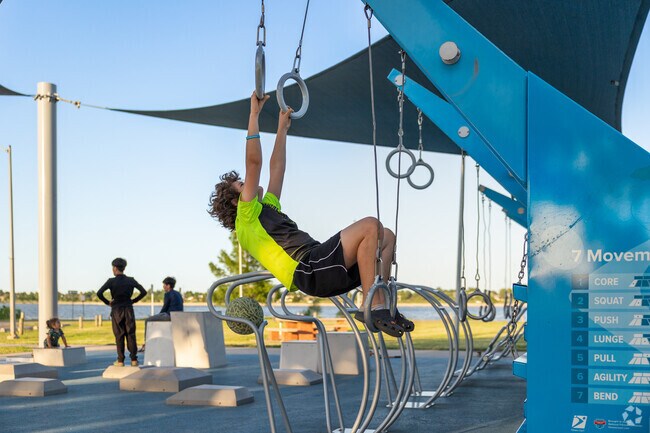 Edgewater-Lakepointe residents enjoy spending time with their kids at Stars & Stripes Park.