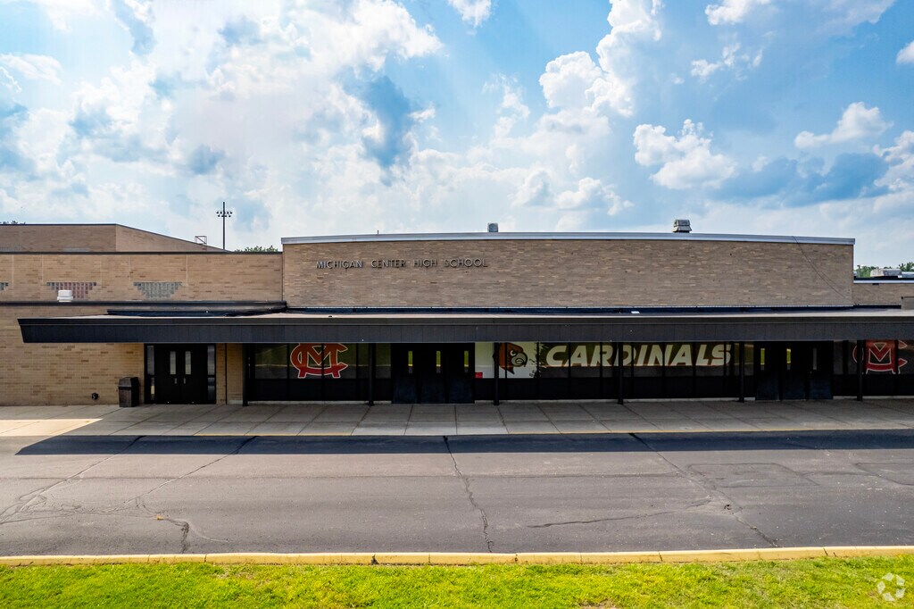 Michigan Center Junior/Senior High School teachers boast a B-plus rating on Niche.