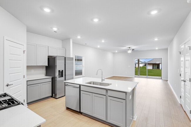 204 Paca Ln, Huntsville, AL 35811 - photo 5