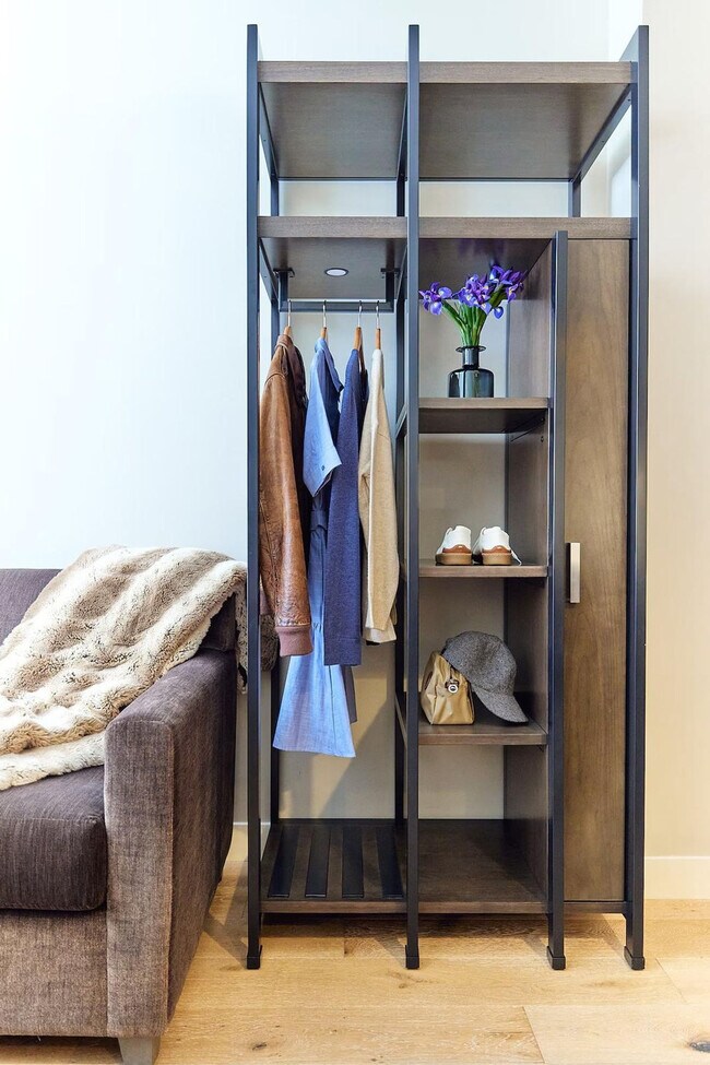 121 Middle St unit ID1366941P, Portland, ME 04101 - photo 2