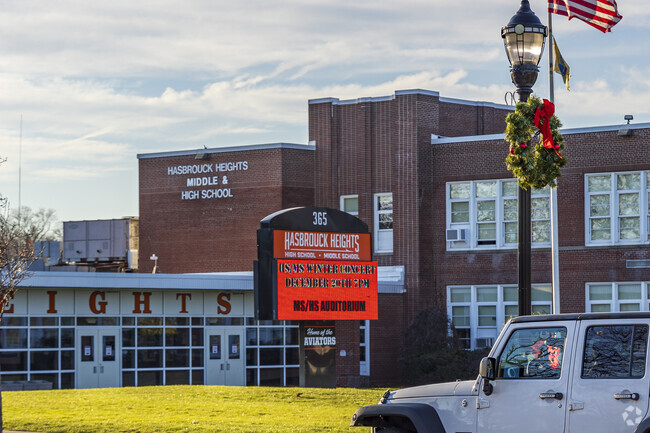 Hasbrouck Heights High School, Hasbrouck Heights NJ Rankings & Reviews ...