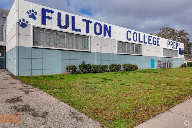 Robert Fulton College Preparatory
