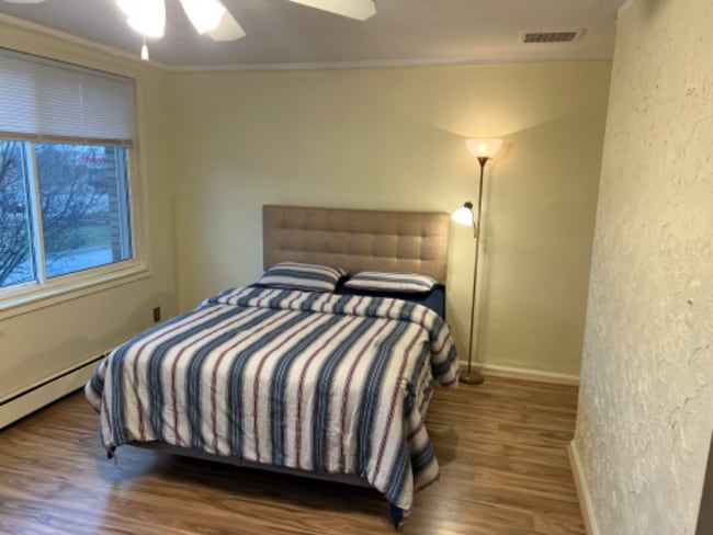 1678 Fort St unit 1, Lincoln Park, MI 48146 - photo 4