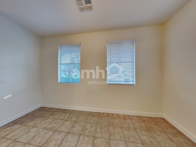 10124 E Isleta Ave, Mesa, AZ 85209 - photo 6