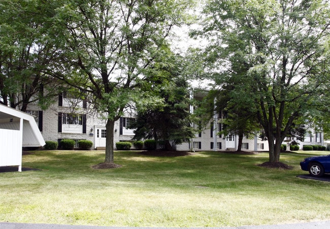 Windsor Place Apartments, Canton, OH 44720 - photo 2