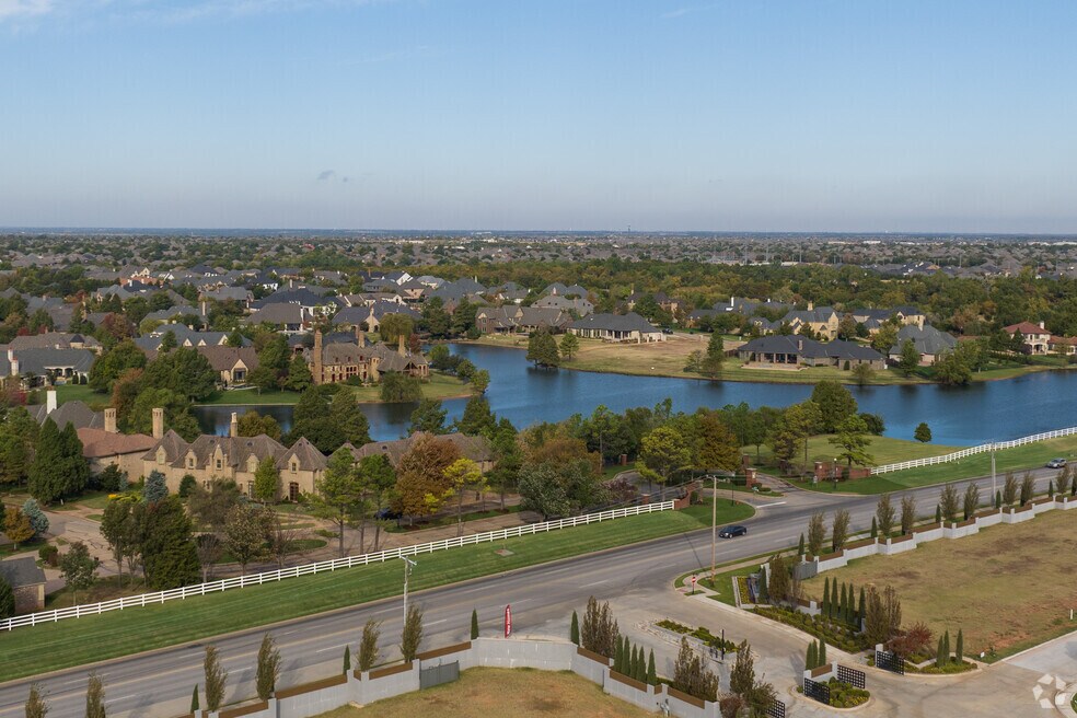 Neighborhood_N Western - S Kelly, Oklahoma City, OK_V02_2024-01-01_bB