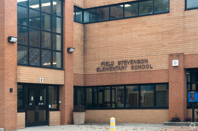 Field Stevenson Elementary School is in Fortest Park.