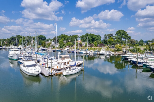Saugatuck features private docks and a harbor in the southernmost section of the neighborhood.