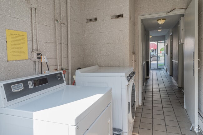 Weeping Cherry Village, Broadview Heights, OH 44147 - photo 7