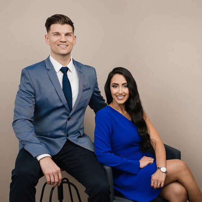 Agent Photo