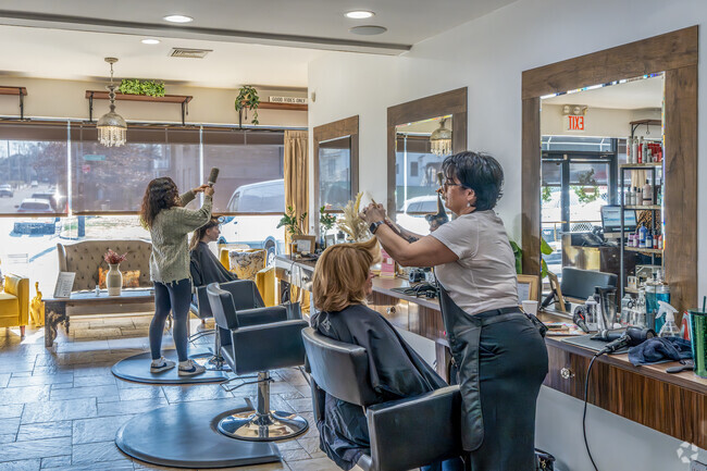 Bamboo Salon is committed to delivering quality professional salon services in Lighthouse Hill.