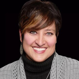 Leslie Bell