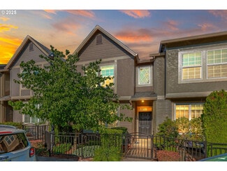 2345 NW Oak Knoll Place, Beaverton, OR 97006