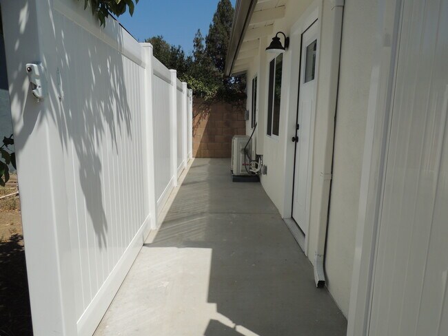Private 125 sqft patio